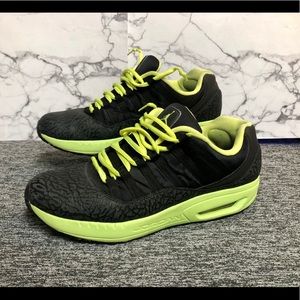 Jordan CMFT Viz Air 11 / Size: 10.5 / MSRP: $110